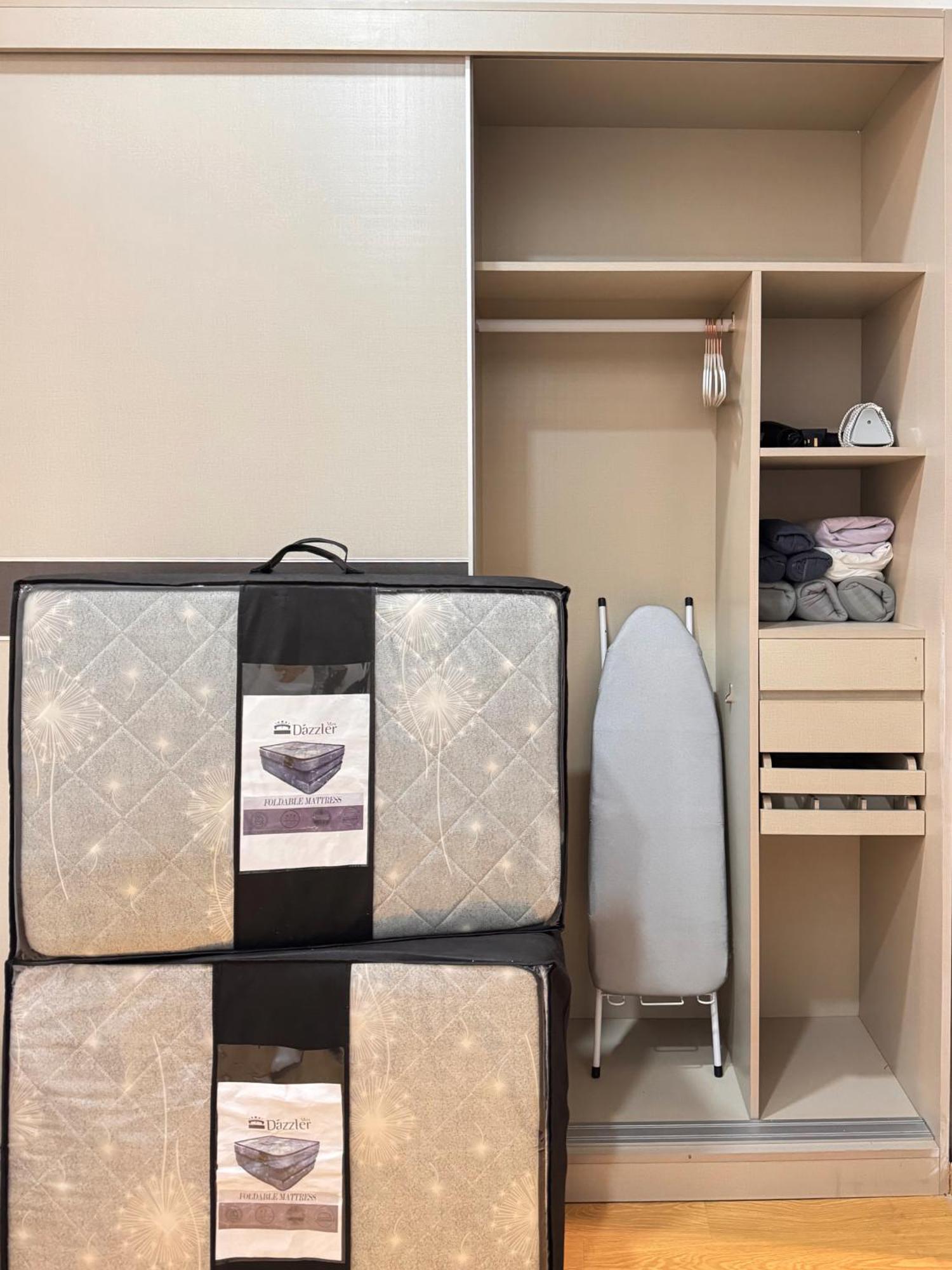 Wind Serenity At Country Garden Danga Bay With 2carparks Foc Netflix Access And Youtube Premium 3beds3bath For 6-13pax By Minshuku Apartment *