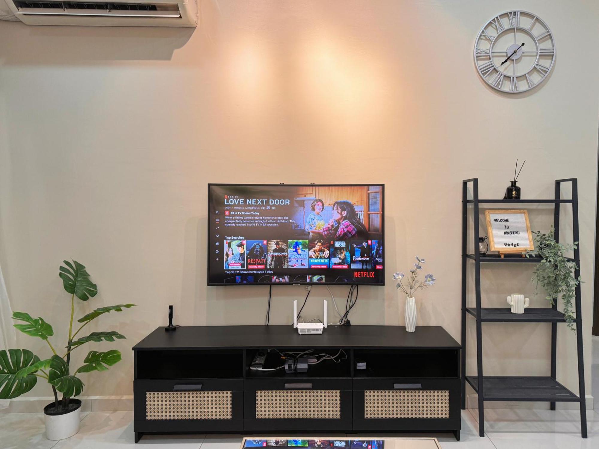 Wind Serenity At Country Garden Danga Bay With 2carparks Foc Netflix Access And Youtube Premium 3beds3bath For 6-13pax By Minshuku * Johor Bahru