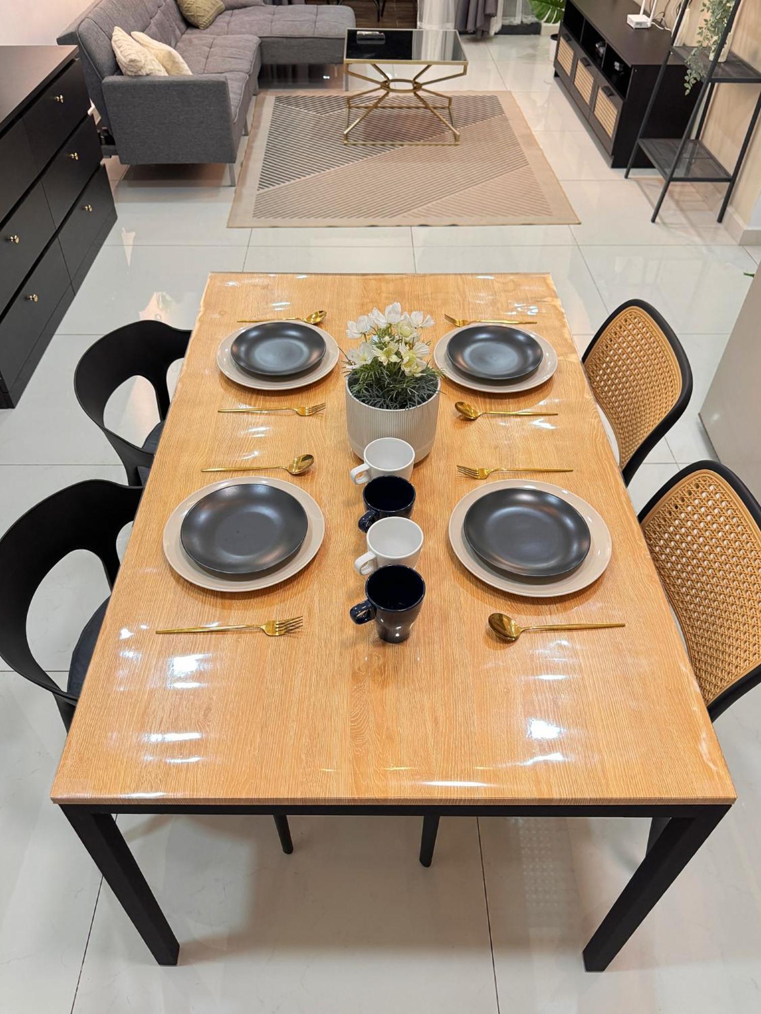 Wind Serenity At Country Garden Danga Bay With 2carparks Foc Netflix Access And Youtube Premium 3beds3bath For 6-13pax By Minshuku * Johor Bahru